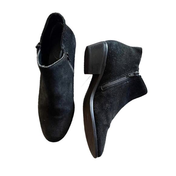 JACK ROGERS Peyton Black Suede Ankle Boots Leather Zipper Block Heels 7.5 EUC - Picture 10 of 11